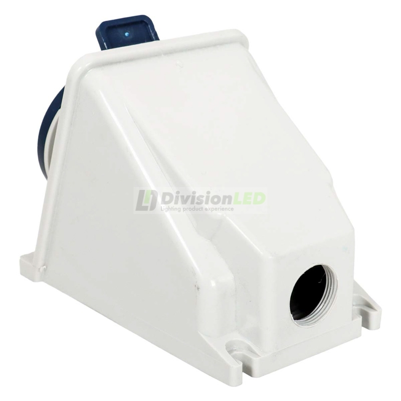 FAMATEL 23290 Base pared 2P+T 16A 230V IP44