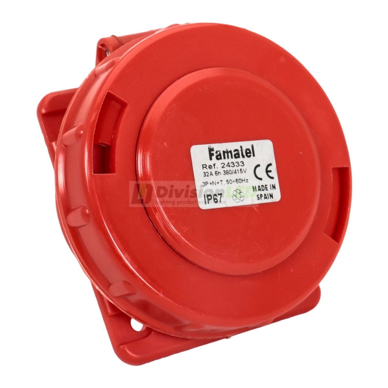 FAMATEL 24332 Base inclinada 10° 3P+T 32A 400V IP67 80x95