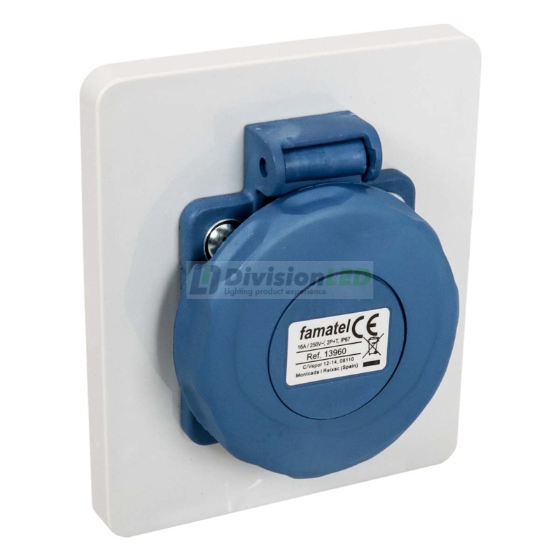 FAMATEL 3916 Placa con toma Schuko IP67