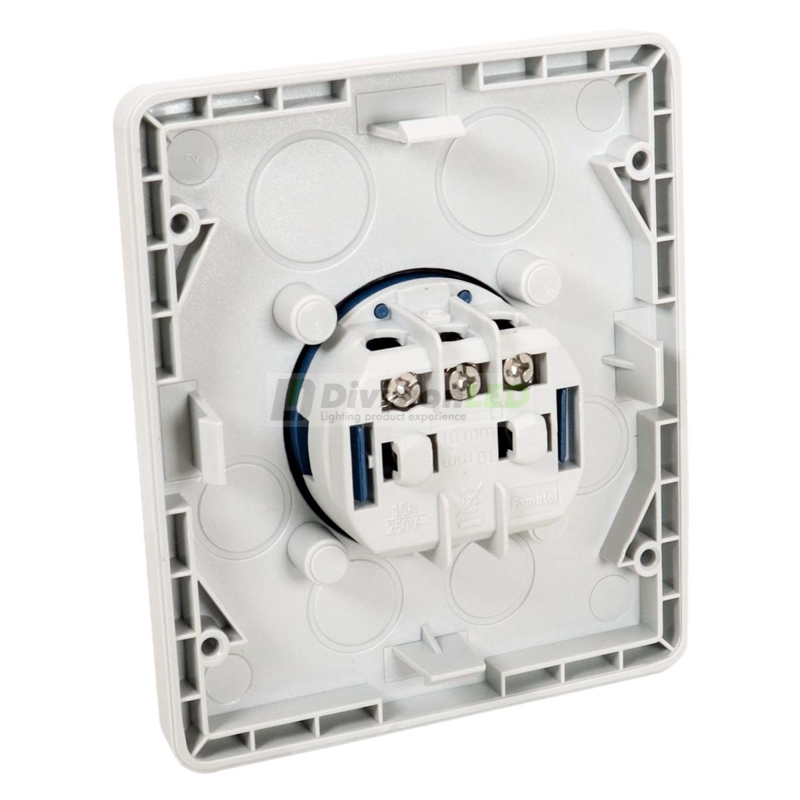 FAMATEL 3916 Placa con toma Schuko IP67