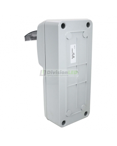 FAMATEL 3928 Caja 6 modulos para 1 mecanismo 305x125x107 para IP65