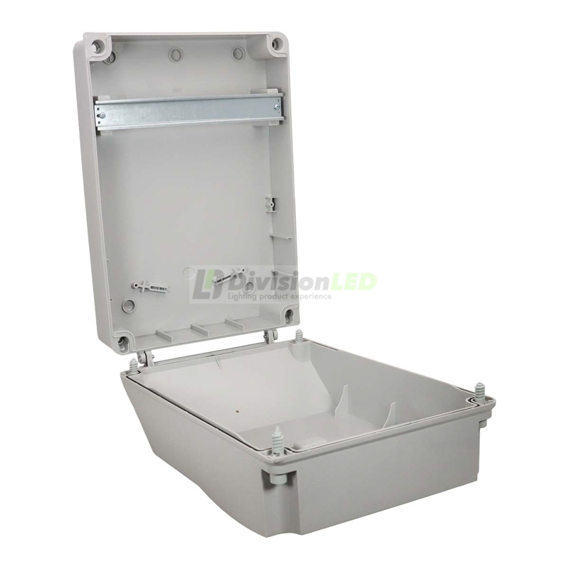 FAMATEL 3959 Caja ciega 12 modulos 380x260x150 IP65