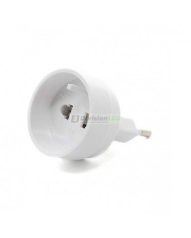 Adaptador bipolar europeo universal - ¡descúbrelo en 360°! - DivisionLED