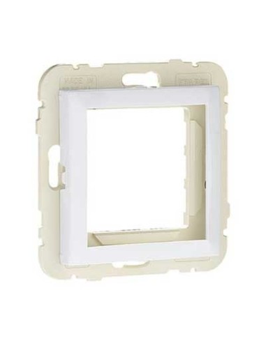 Tapa adaptador universal Q45 90881 TBR EFAPEL blanco