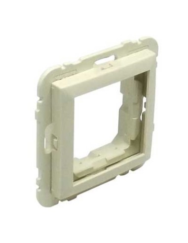 Adaptador universal Q45 EFAPEL 90881 TMF marfil