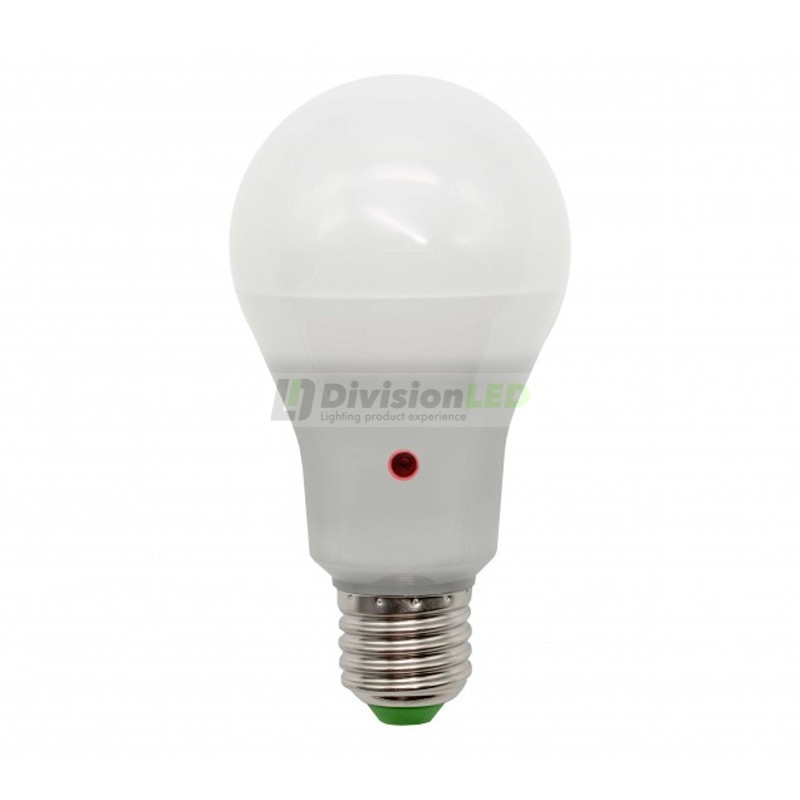 Bombilla LED E27 12W con sensor crepuscular - ¡en 360°! - DivisionLED