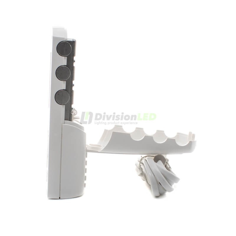 Amplificador de vivienda CEI 3 salidas VHF/UHF Televes 552840