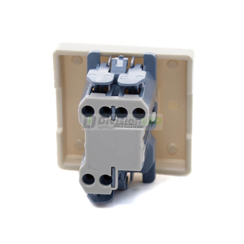 Pulsador grabado luz 10AX 250V Marfil Simon 27151-62