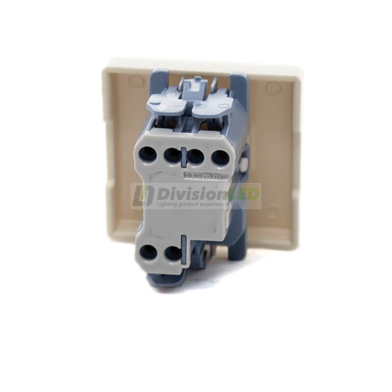 Pulsador luminoso grabado campana 10AX 250V Marfil Simon 27160-62