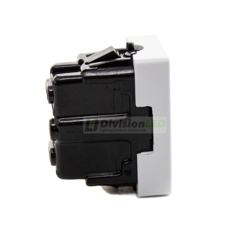 Base enchufe bipolar 10A 250V Medio Elemento Blanco Simon 27431-64