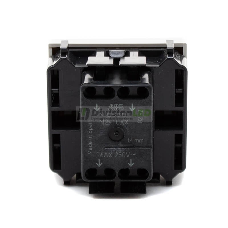 Cruzamiento Niessen Zenit N2210 BL módulo ancho blanco