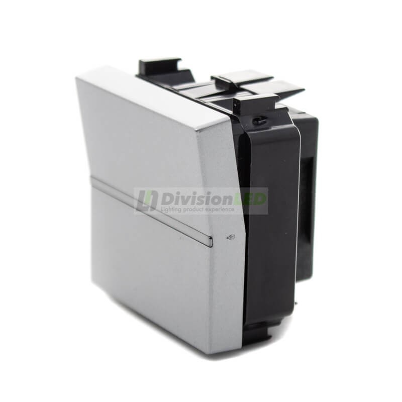 Niessen Zenit N2210 PL Cruzamiento módulo ancho plata