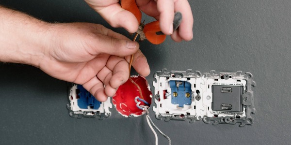 Diferencias entre interruptor conmutador y cruzamiento